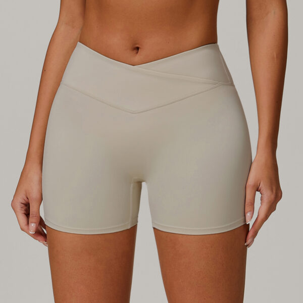 Custom V Shape Sports Shorts Manufacturer | Women Outdoor Hip Lift Scrunch Butt Shorts Supplier - Image 3